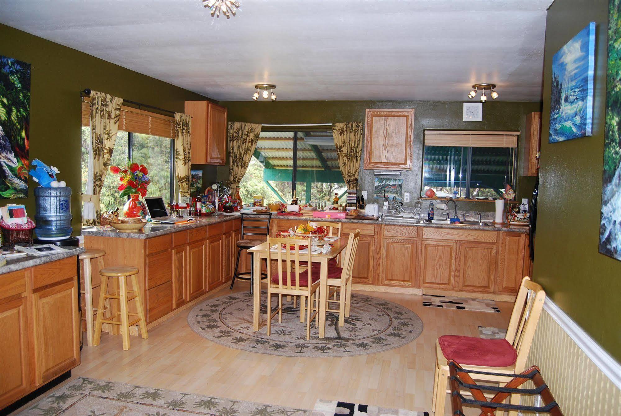 The Artist Cottage In Ohia Estates Volcano Exterior foto